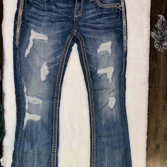 Rock Revival Jeans - Picture 3 of 5